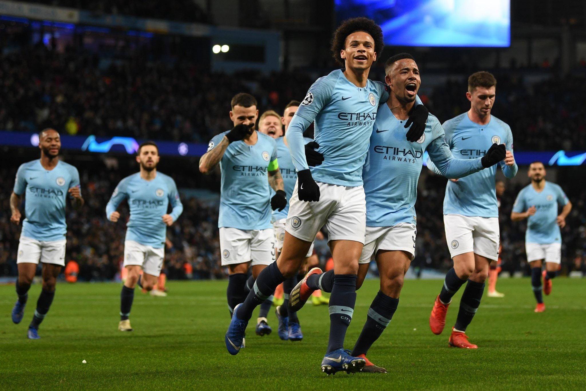 特别是在赛 特别是在赛