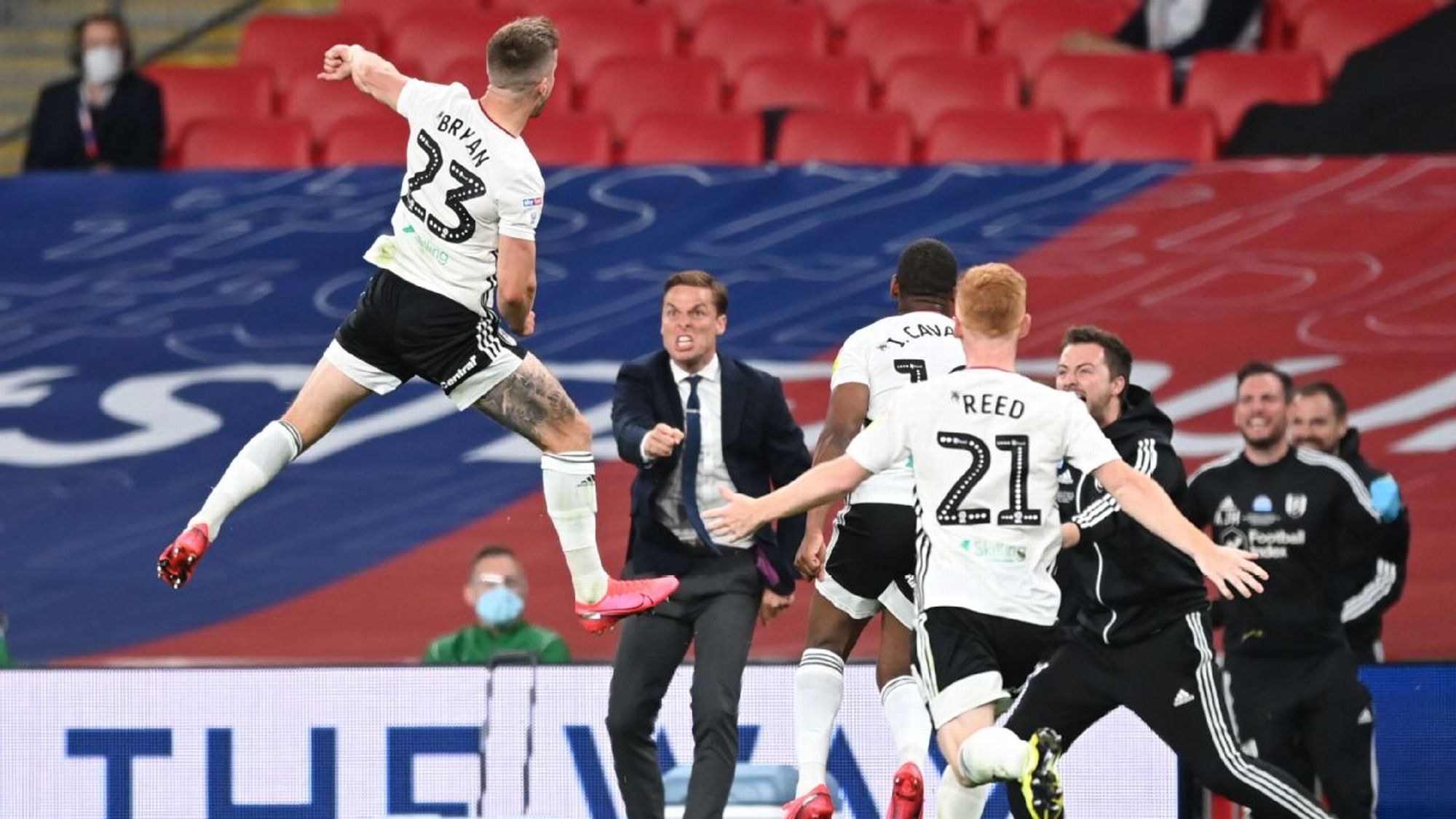 斯和波尔图 斯和波尔图